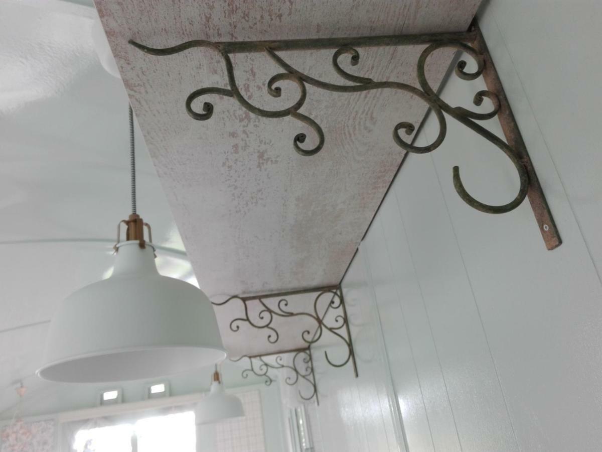 Pipowagen Overnachting Het Houten Huis Zaltbommel Kültér fotó